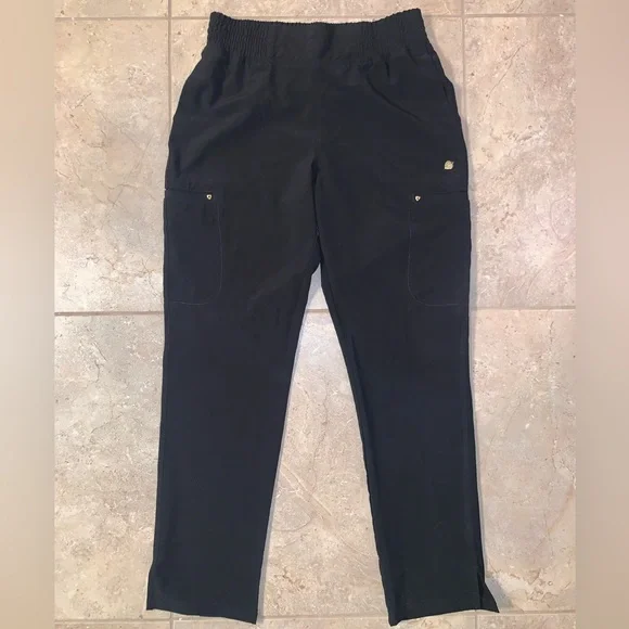 🖤 Heart Soul Women’s Black Scrub Cargo Pants Straight Leg Gold Heart Size Medium - Picture 2 of 14
